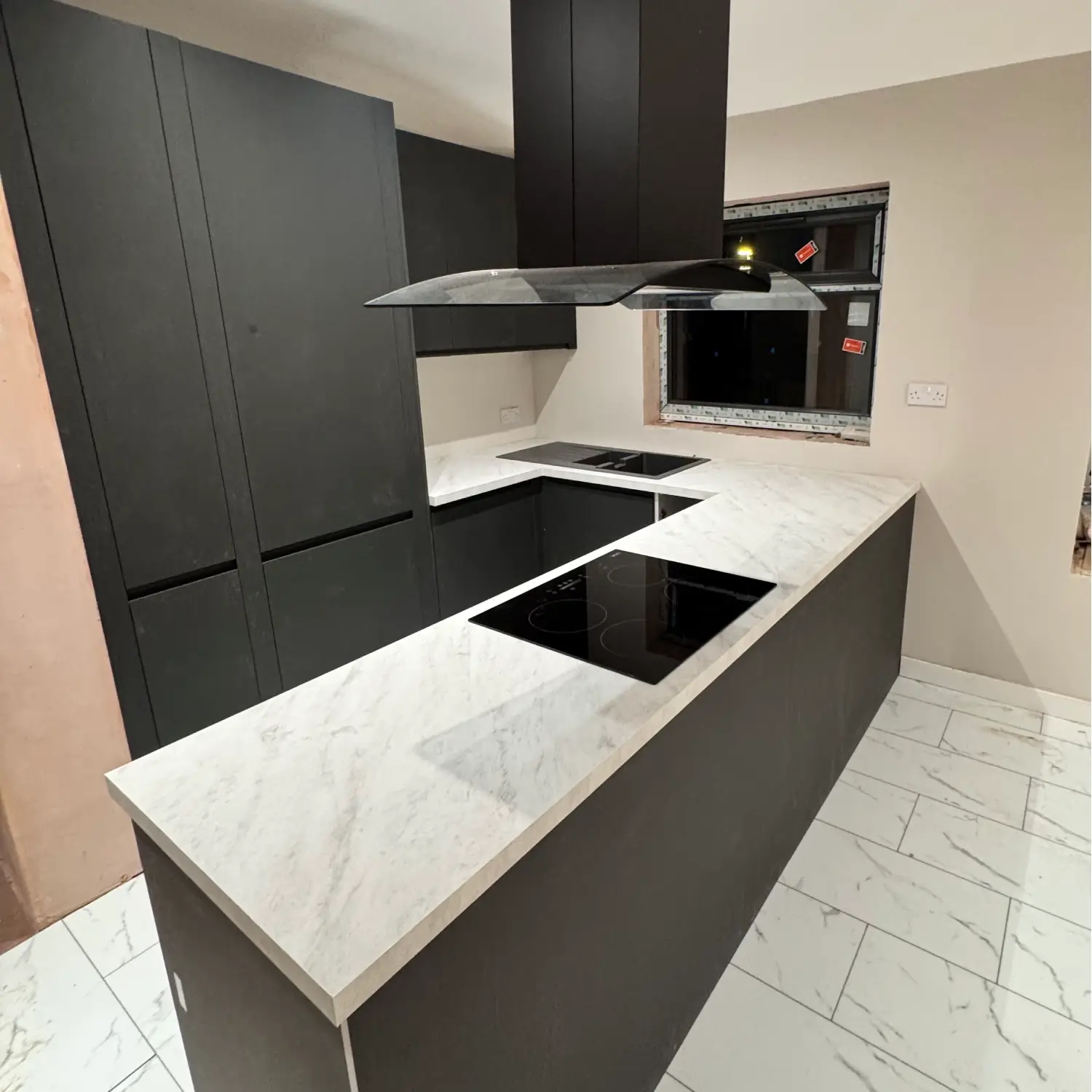 Dark-Contemporary-after